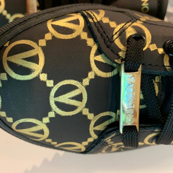 VALENTINO BY MARIO VALENTINO BEATRICE LEATHER SNEAKER - Picture 4 of 11